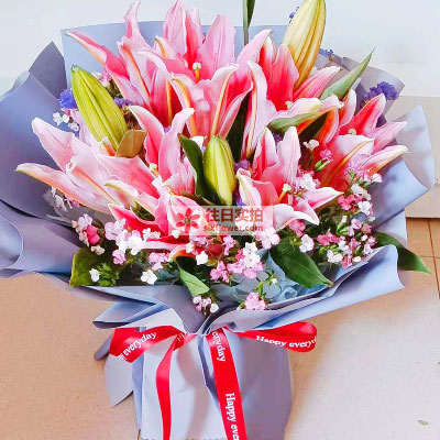 娄底6支香水百合，全家幸福快乐